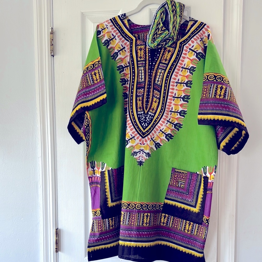 African Print 100% Cotton Green Dashiki With Matching Hat Two Front Pockets
